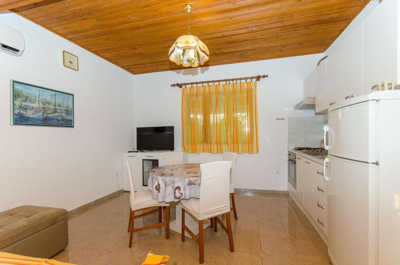 Apartments Marinko Makarska Exterior foto